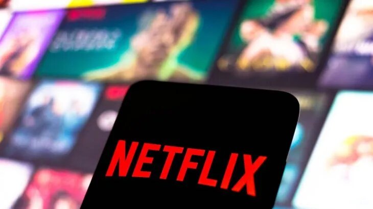 Netflix se une à Microsoft para ofertar planos mais baratos