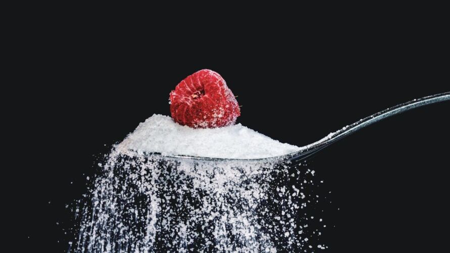 çúcar: veja 5 malefícios e como substituí-lo nas refeições