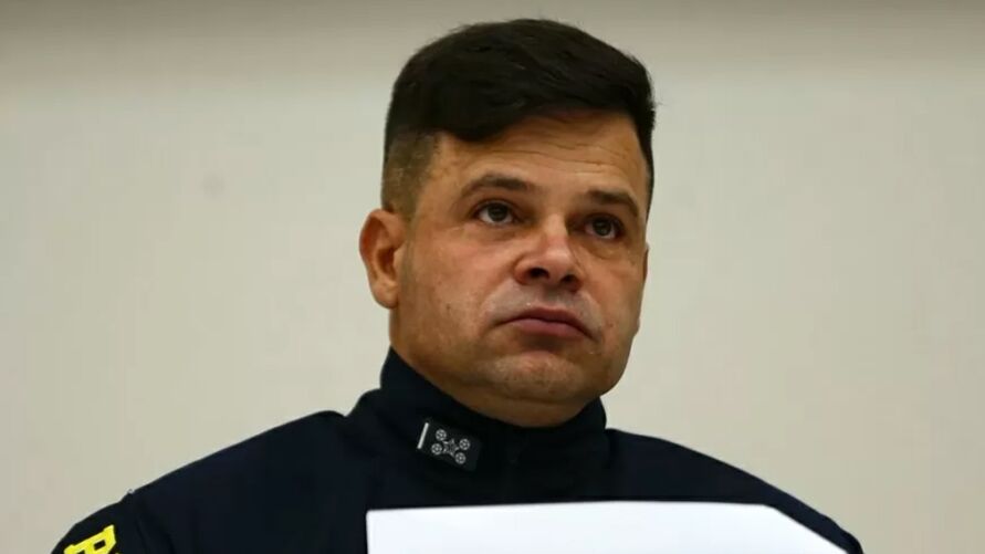 Aliado de Bolsonaro: MPF pede afastamento do diretor da PRF