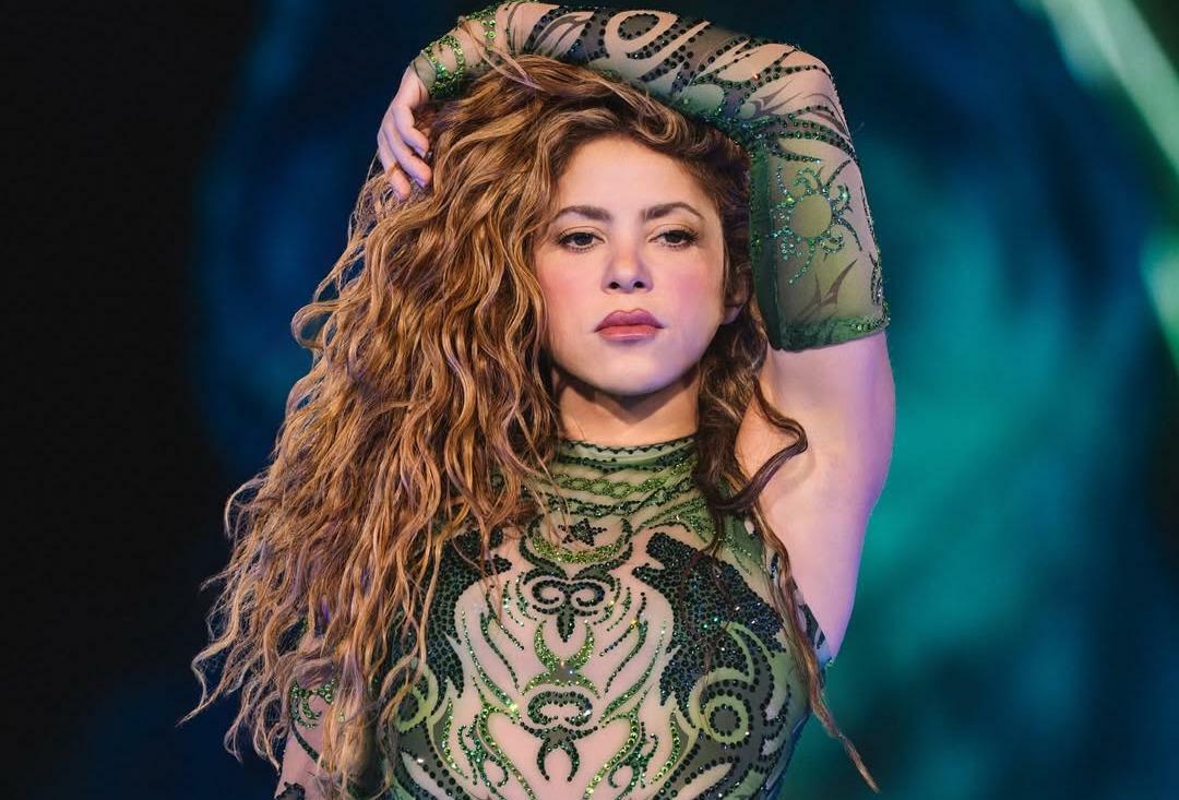 Shakira brilha ao lado de estrelas brasileiras durante show em Copacabana