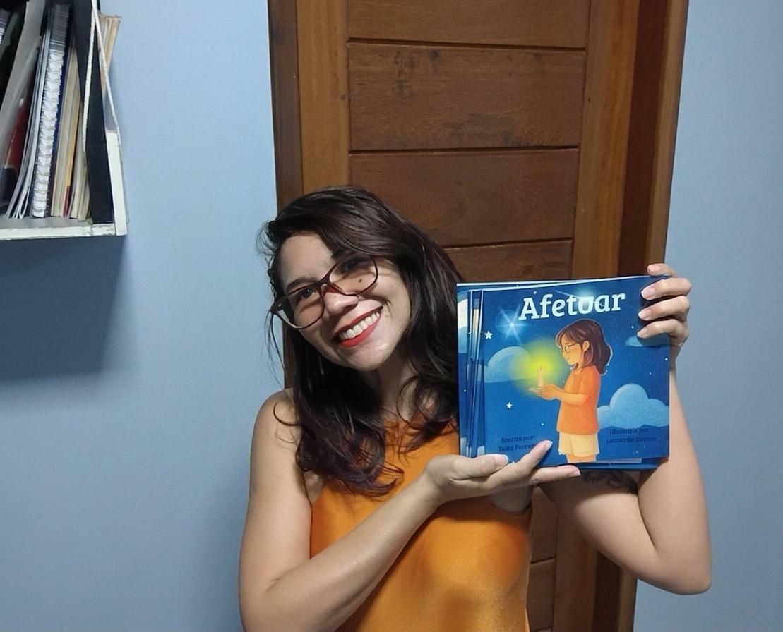 Escritora paraense lança 'Afetoar', livro inspirado em memórias e tradições familiares